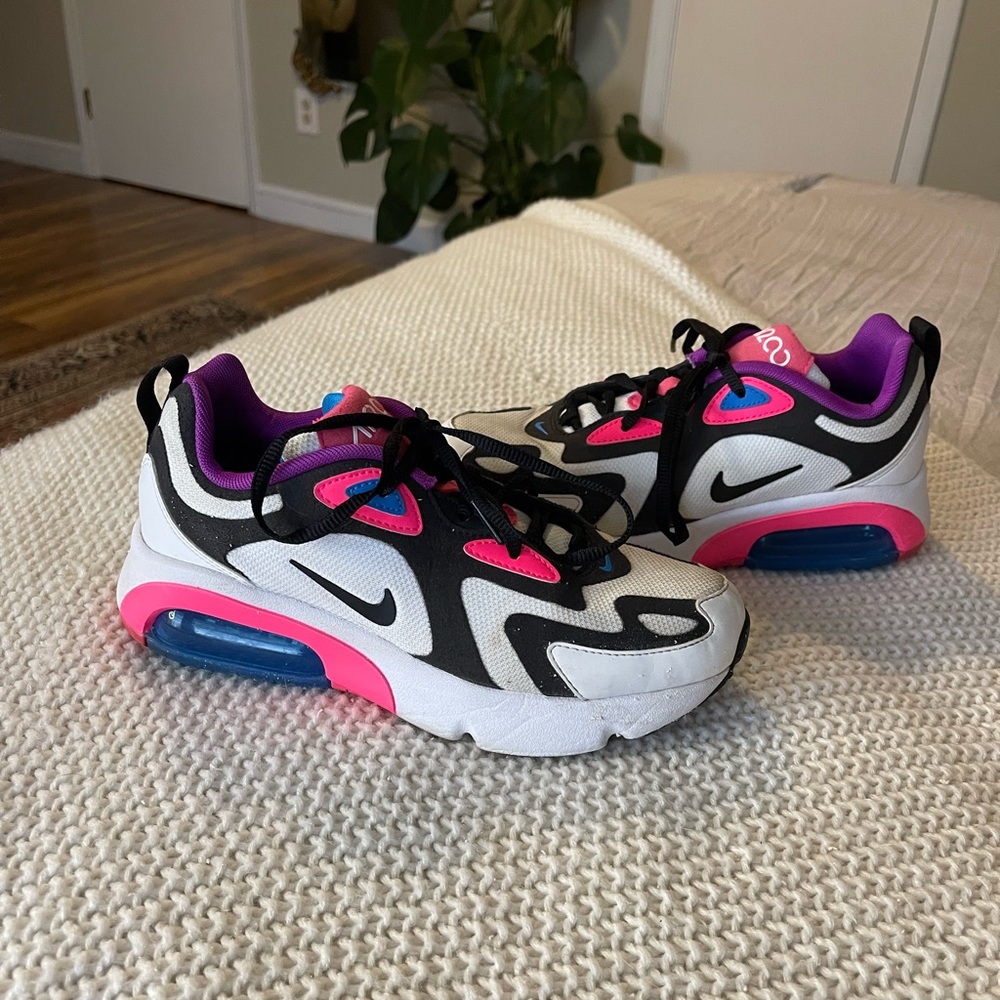 NIKE Air Max 200 - Picture 6 of 10